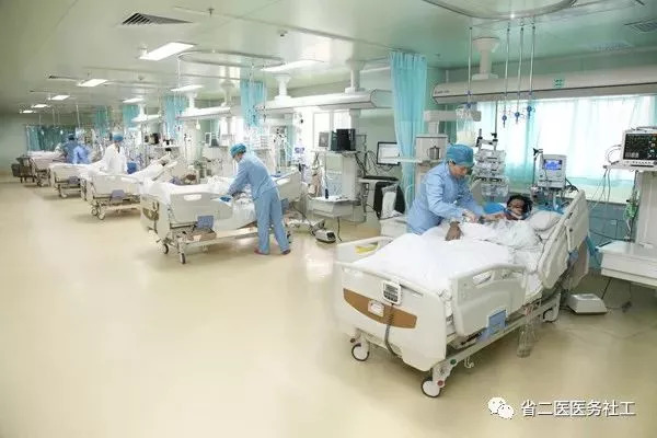 千亿球友会官方网站- 多特启用新训练基地，配备顶级康复与分析设备